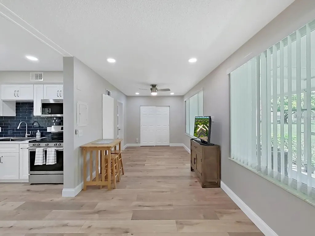 2405 Franciscan Drive Clearwater FL 33763