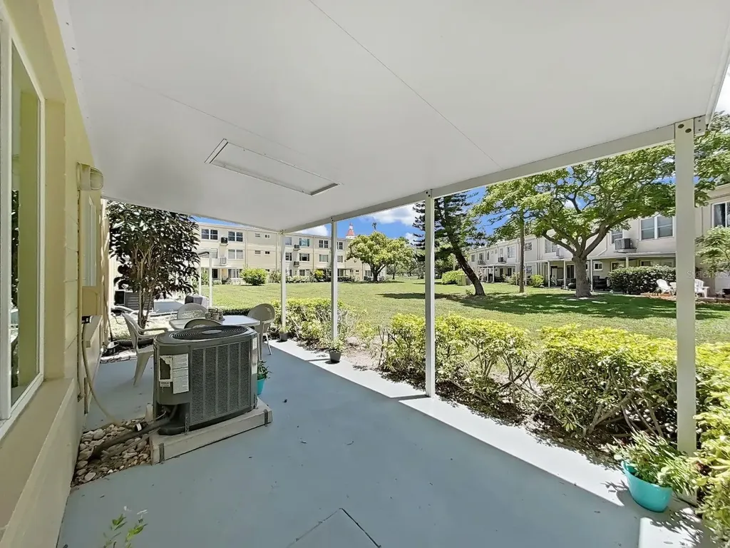 2405 Franciscan Drive Clearwater FL 33763