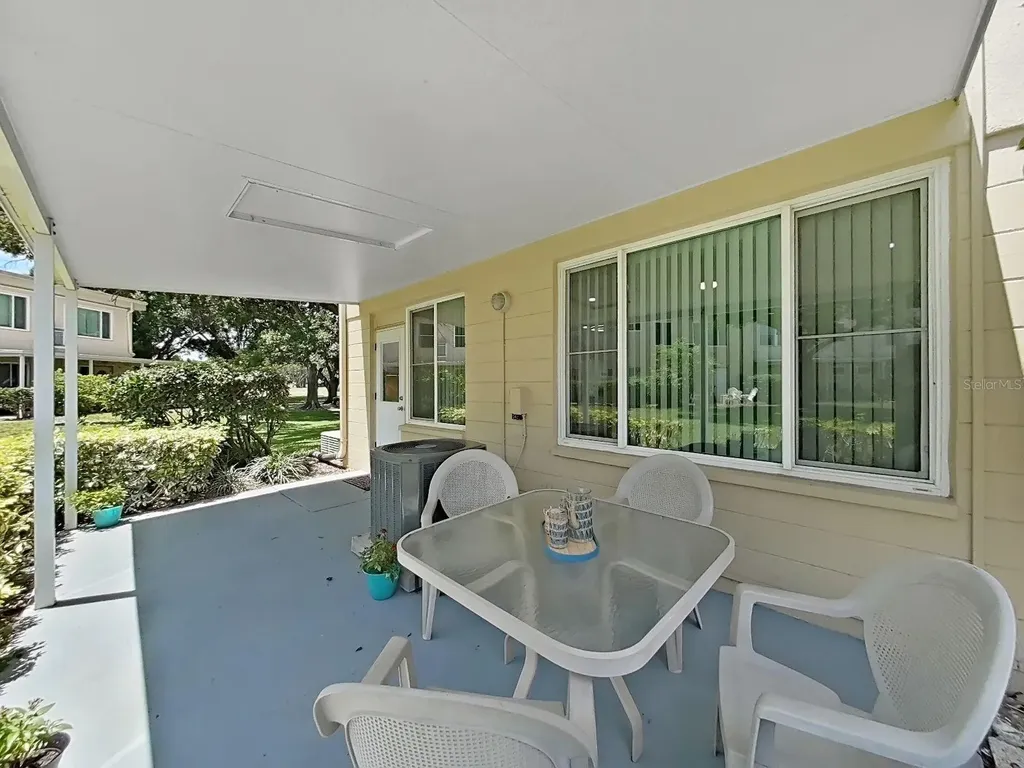 2405 Franciscan Drive Clearwater FL 33763