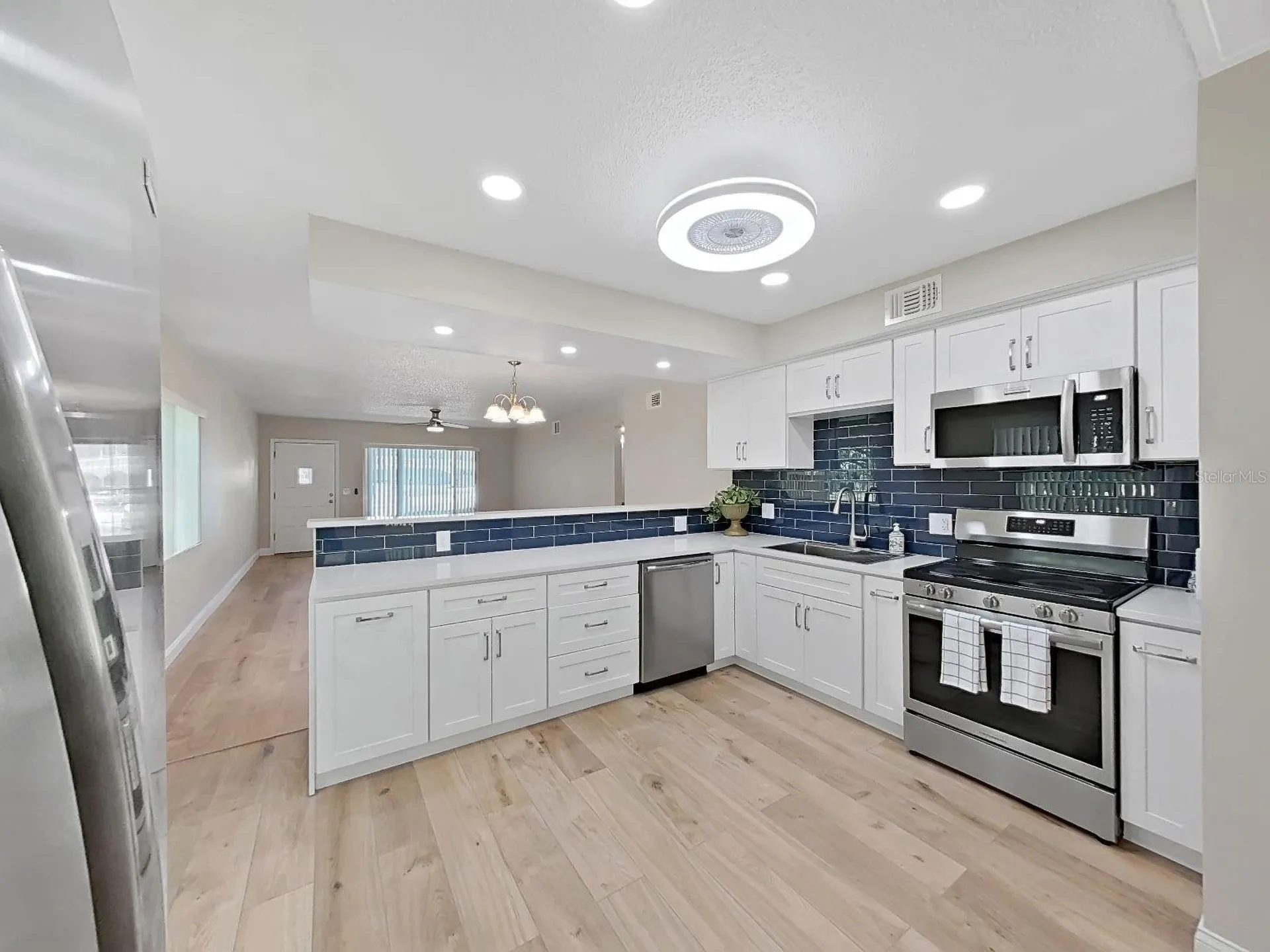 2405 Franciscan Drive Clearwater FL 33763