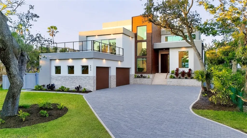 603 Tremont Street Sarasota FL 34242