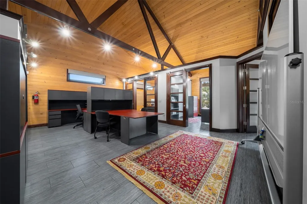 5830 W Gulf To Lake Highway Crystal River FL 34429