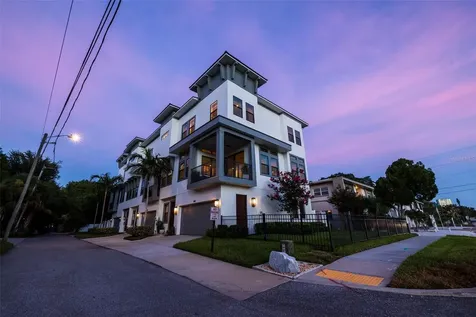 1815 5th Street N St Petersburg FL 33704