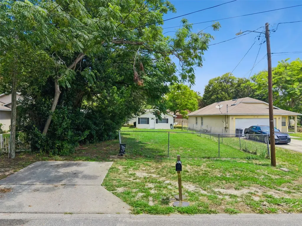 5937 Rosette Street Orlando FL 32835