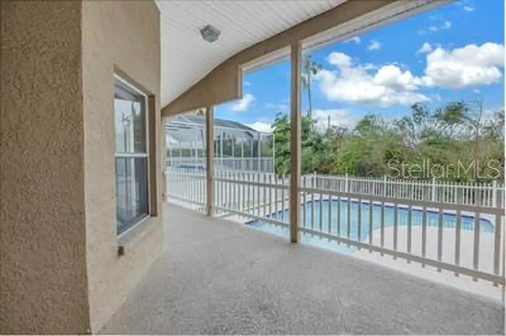 7380 Pebble Beach Lane Seminole FL 33777