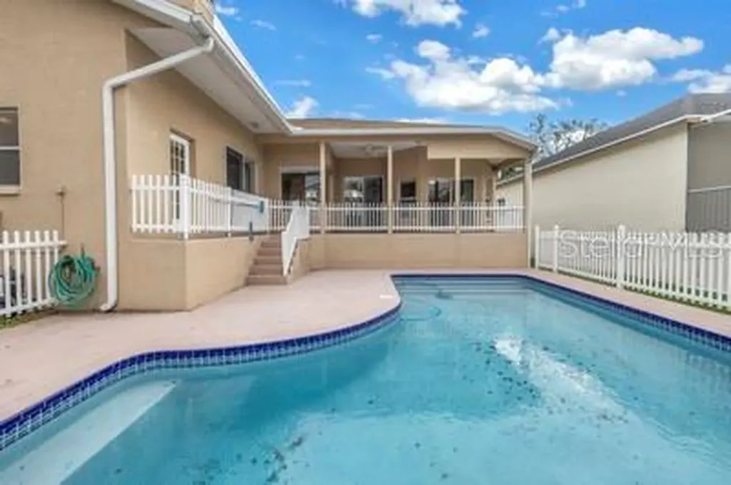 7380 Pebble Beach Lane Seminole FL 33777