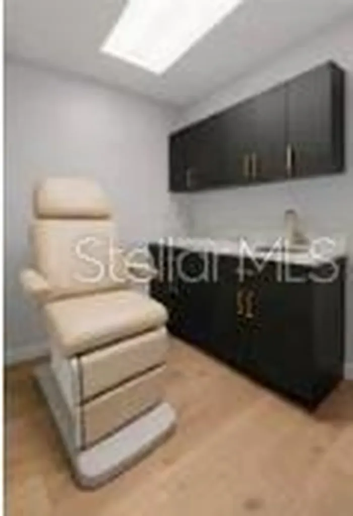 2511 W Mlk Boulevard Tampa FL 33607