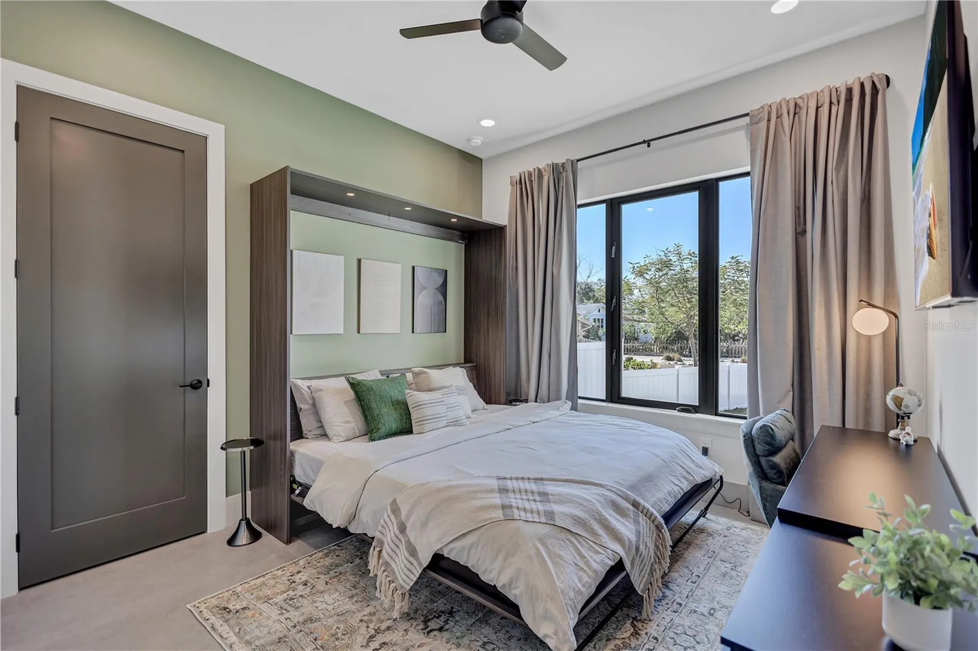 275 Lime Circle Sarasota FL 34237