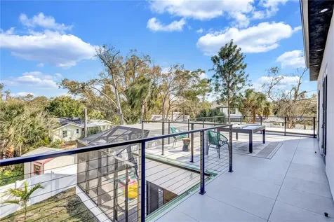 275 Lime Circle Sarasota FL 34237