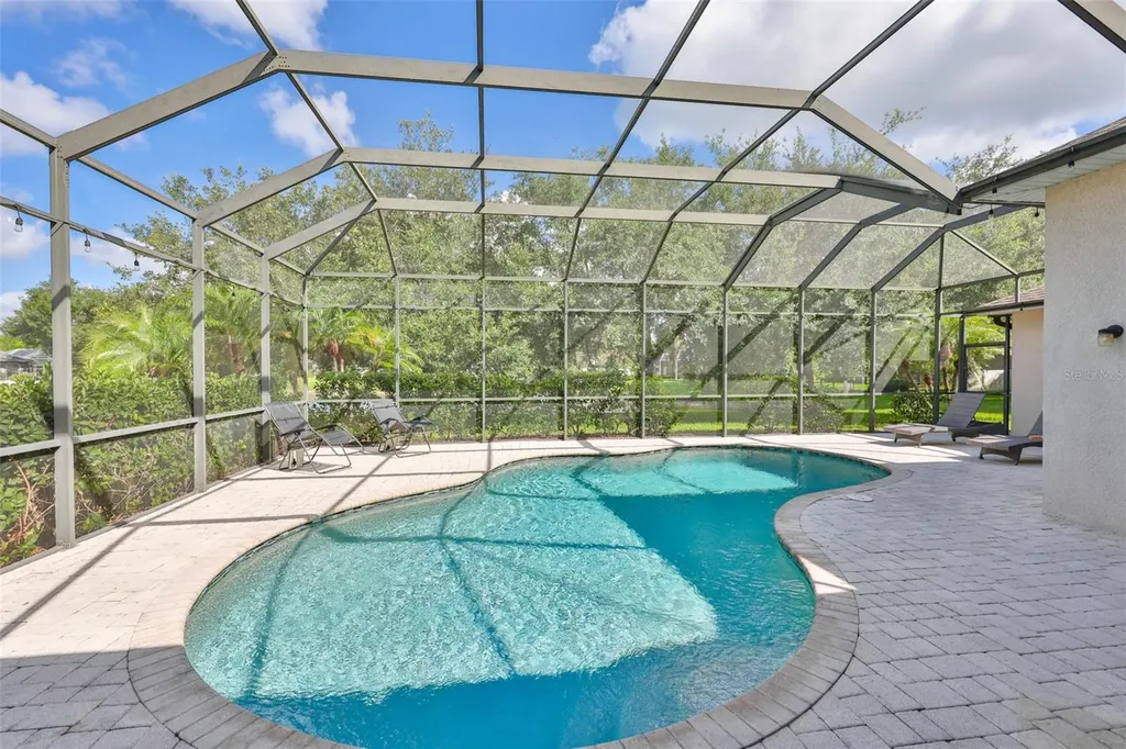 16508 Amberwind Lane Lutz FL 33558