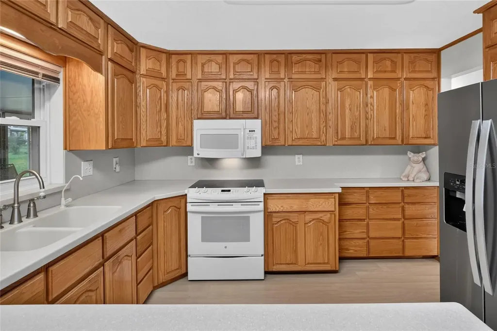 6739 Farris Drive Lakeland FL 33811