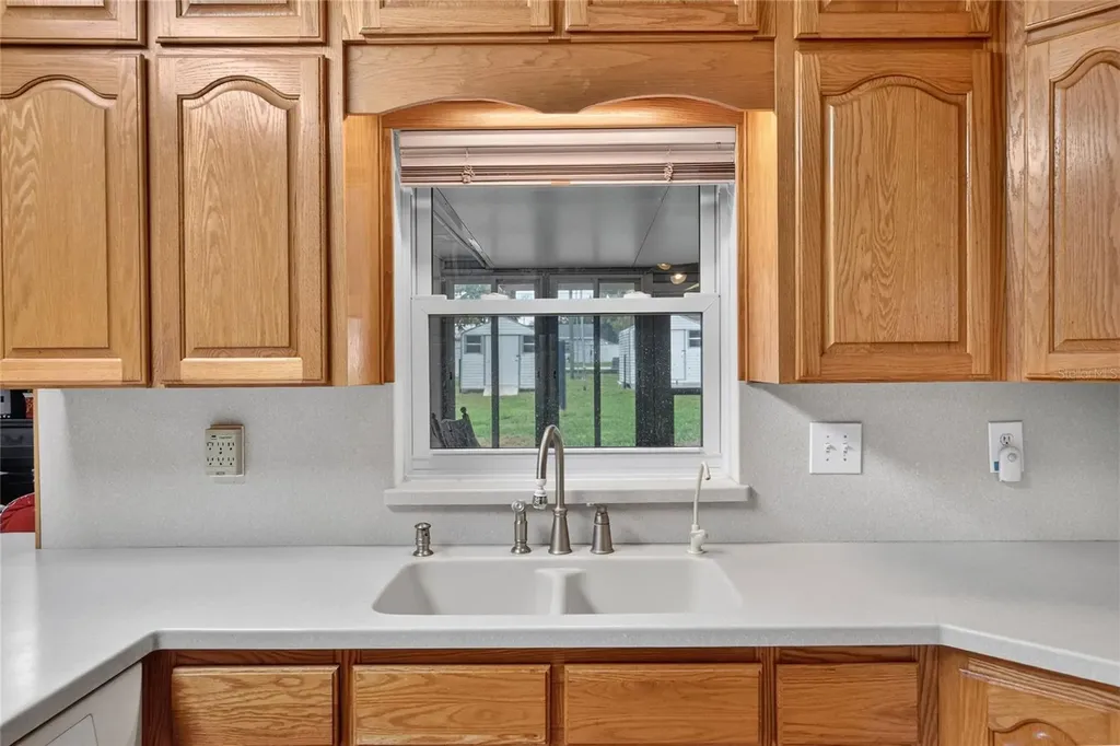 6739 Farris Drive Lakeland FL 33811