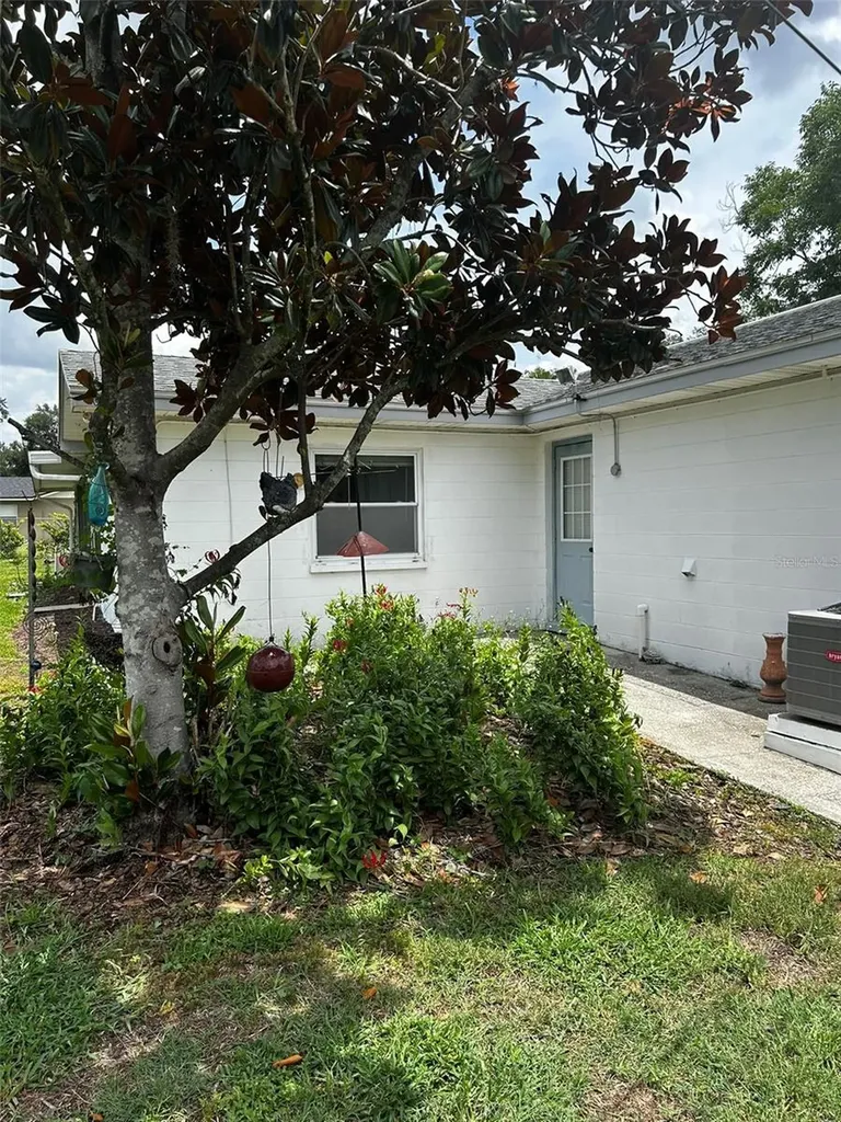 6739 Farris Drive Lakeland FL 33811