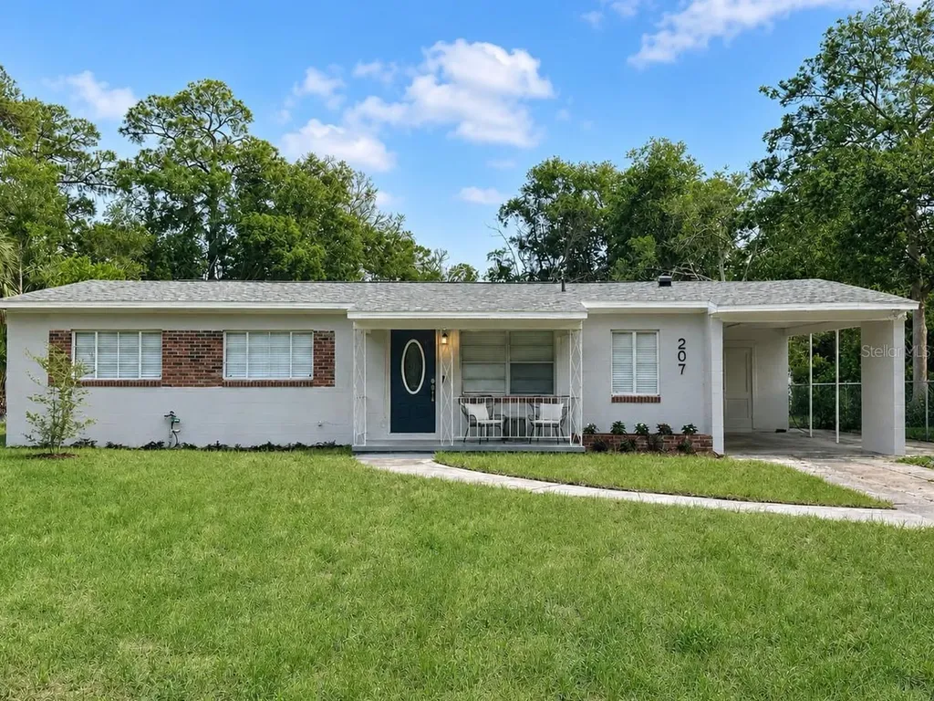 207 Lake View Drive Sanford FL 32773