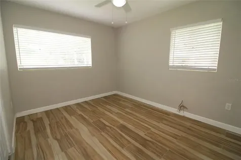 207 Lake View Drive Sanford FL 32773