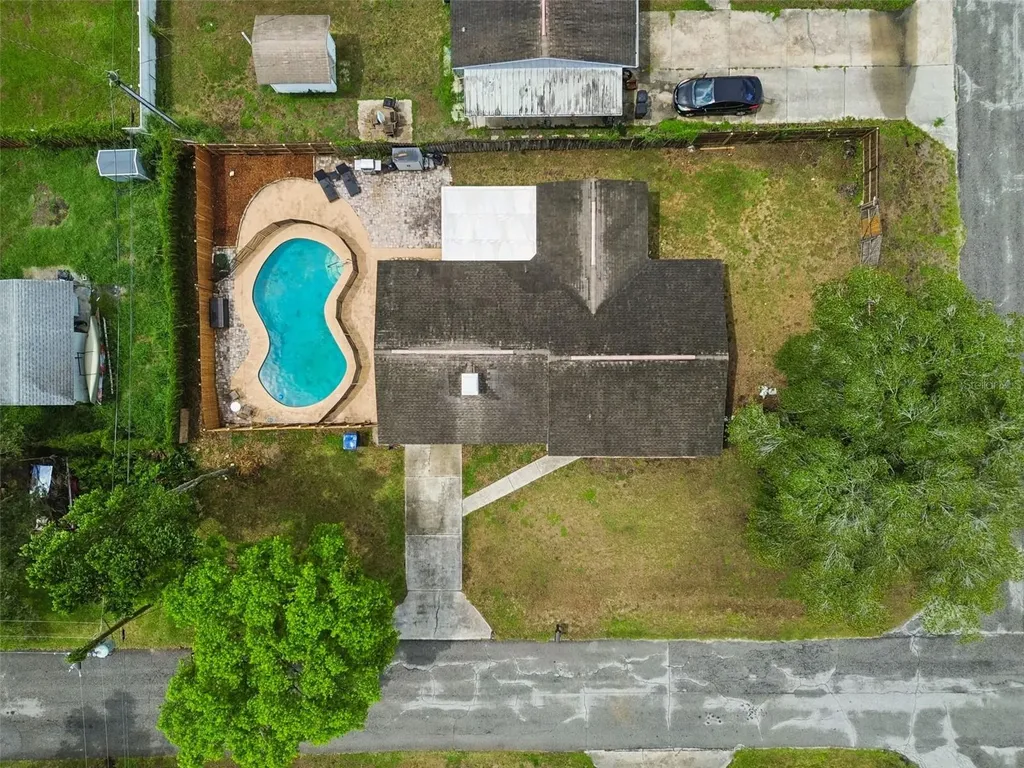 39051 12th Avenue Zephyrhills FL 33542