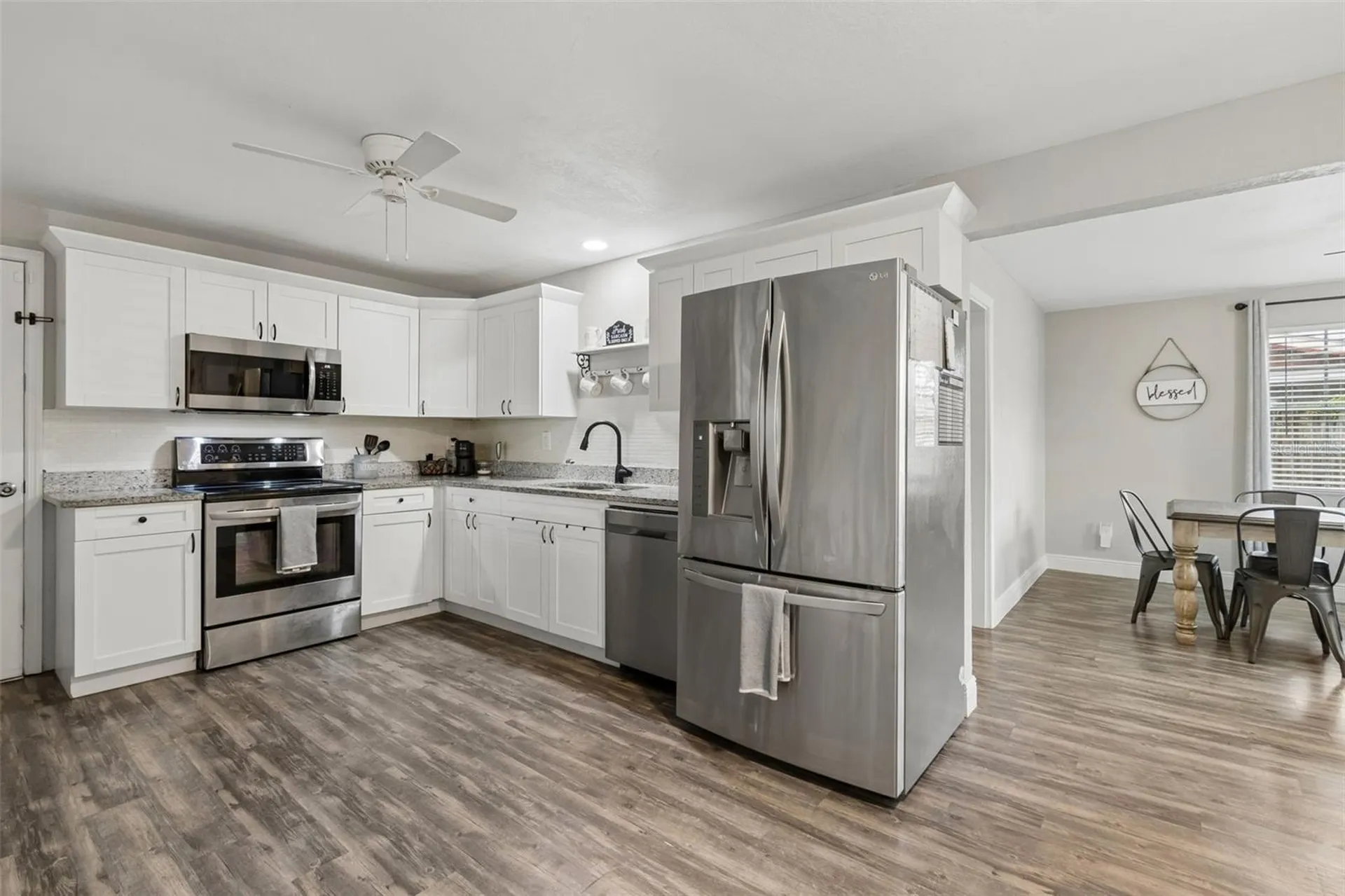 39051 12th Avenue Zephyrhills FL 33542