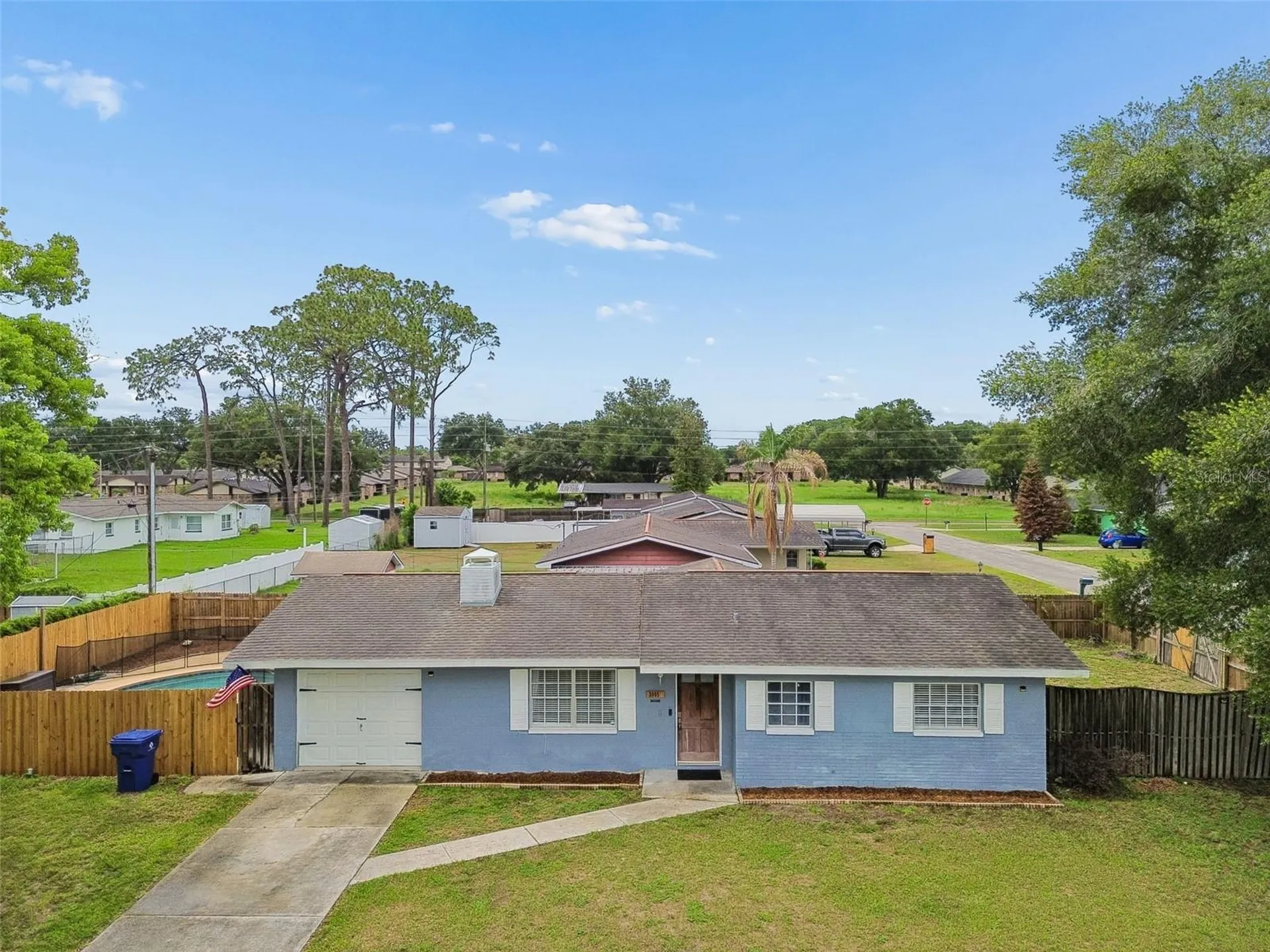 39051 12th Avenue Zephyrhills FL 33542