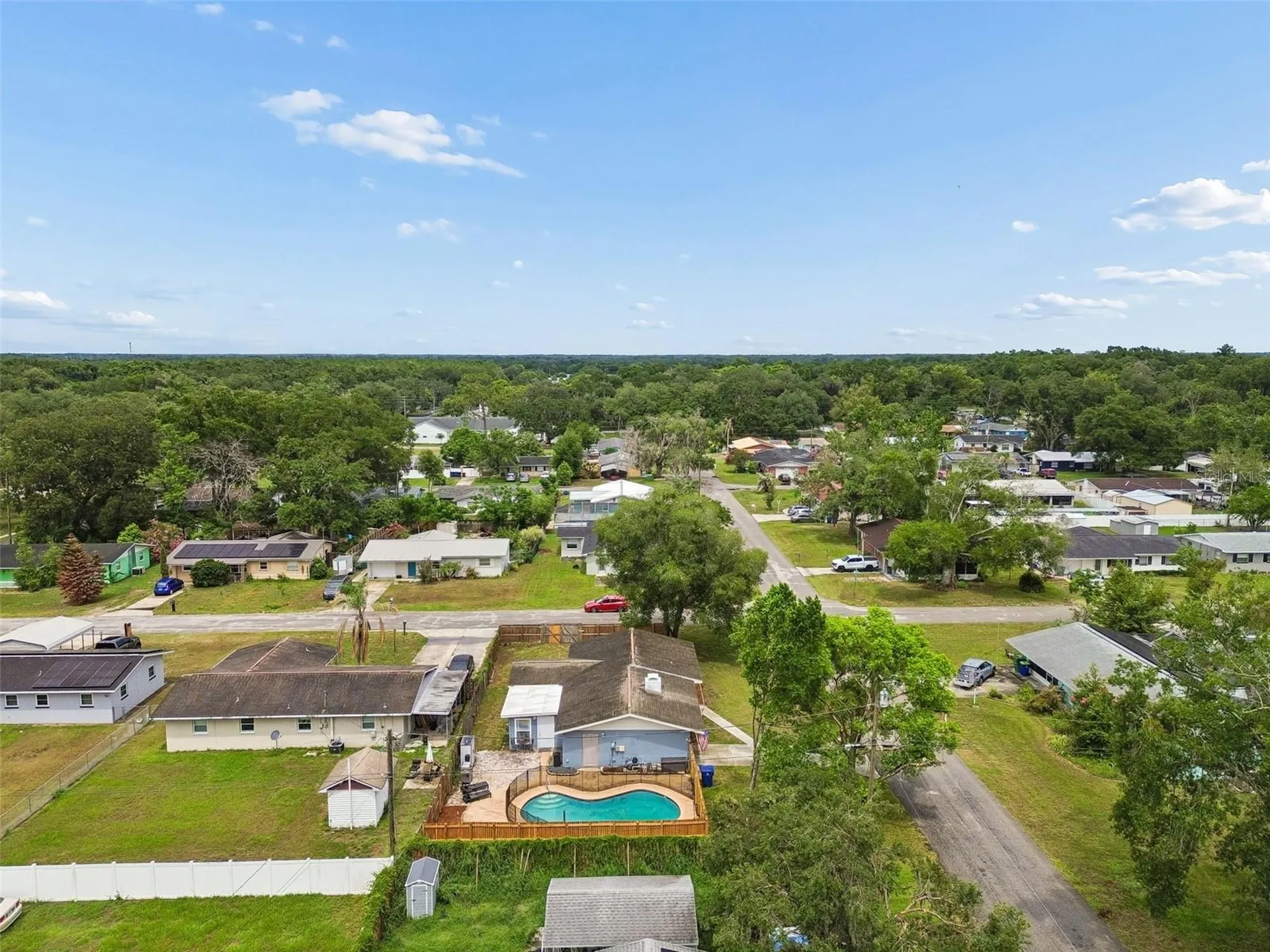 39051 12th Avenue Zephyrhills FL 33542