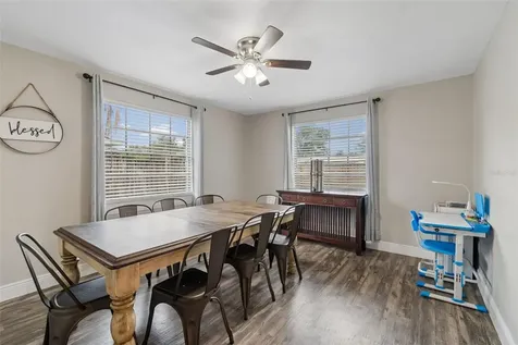 39051 12th Avenue Zephyrhills FL 33542