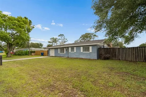 39051 12th Avenue Zephyrhills FL 33542