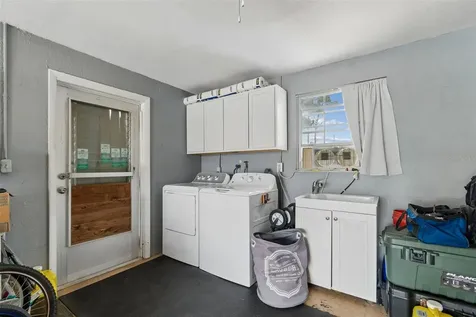39051 12th Avenue Zephyrhills FL 33542