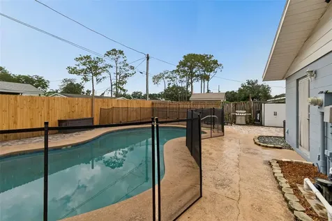 39051 12th Avenue Zephyrhills FL 33542