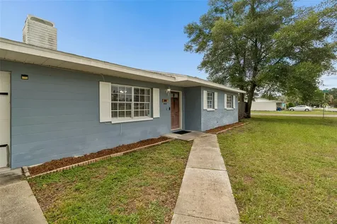 39051 12th Avenue Zephyrhills FL 33542