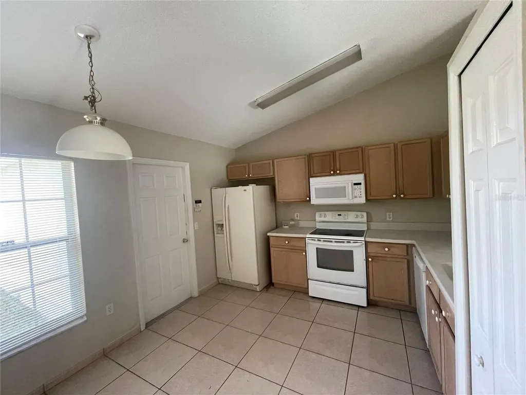 569 Pinehurst Cove Kissimmee FL 34758