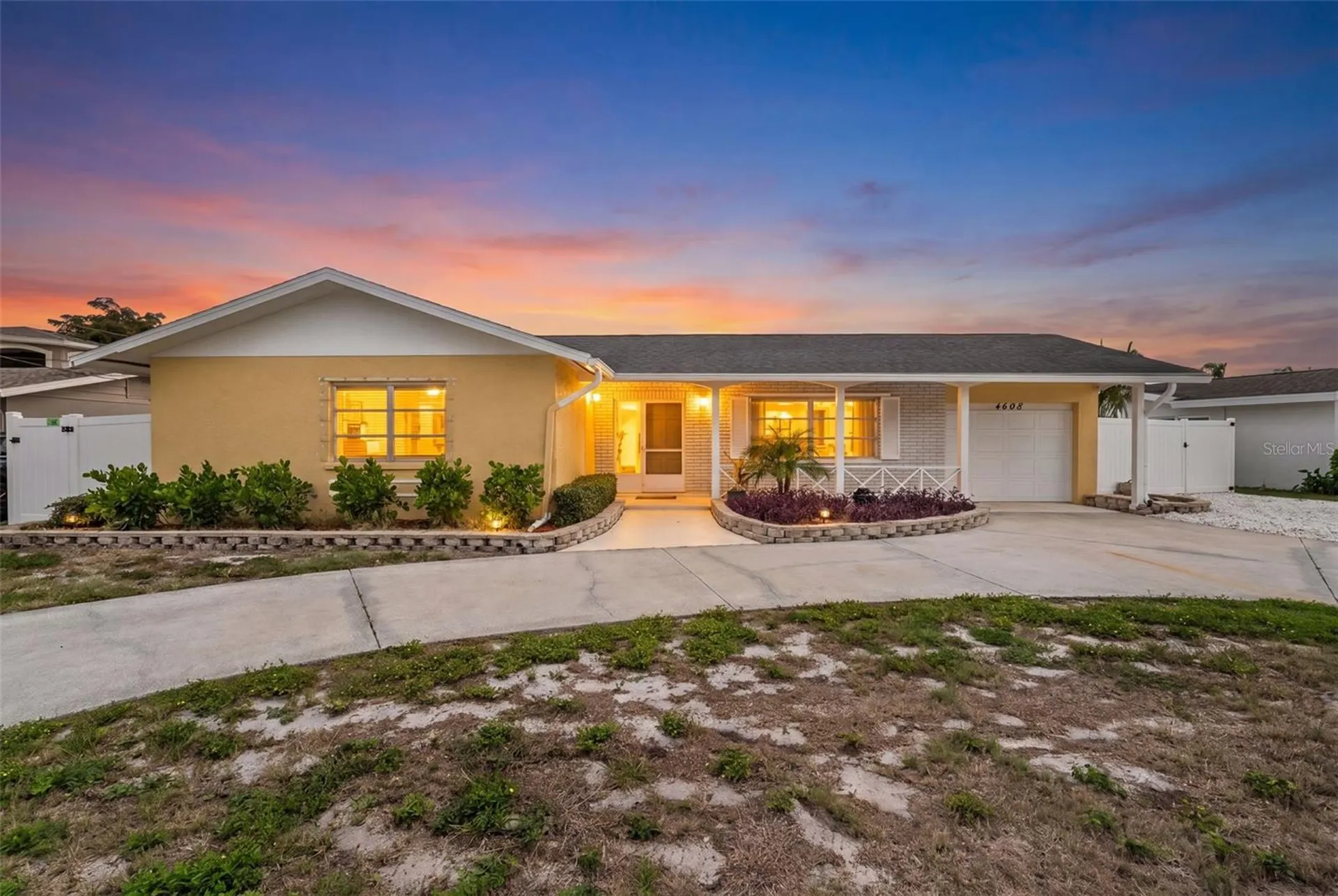 4608 Arlington Road Palmetto FL 34221