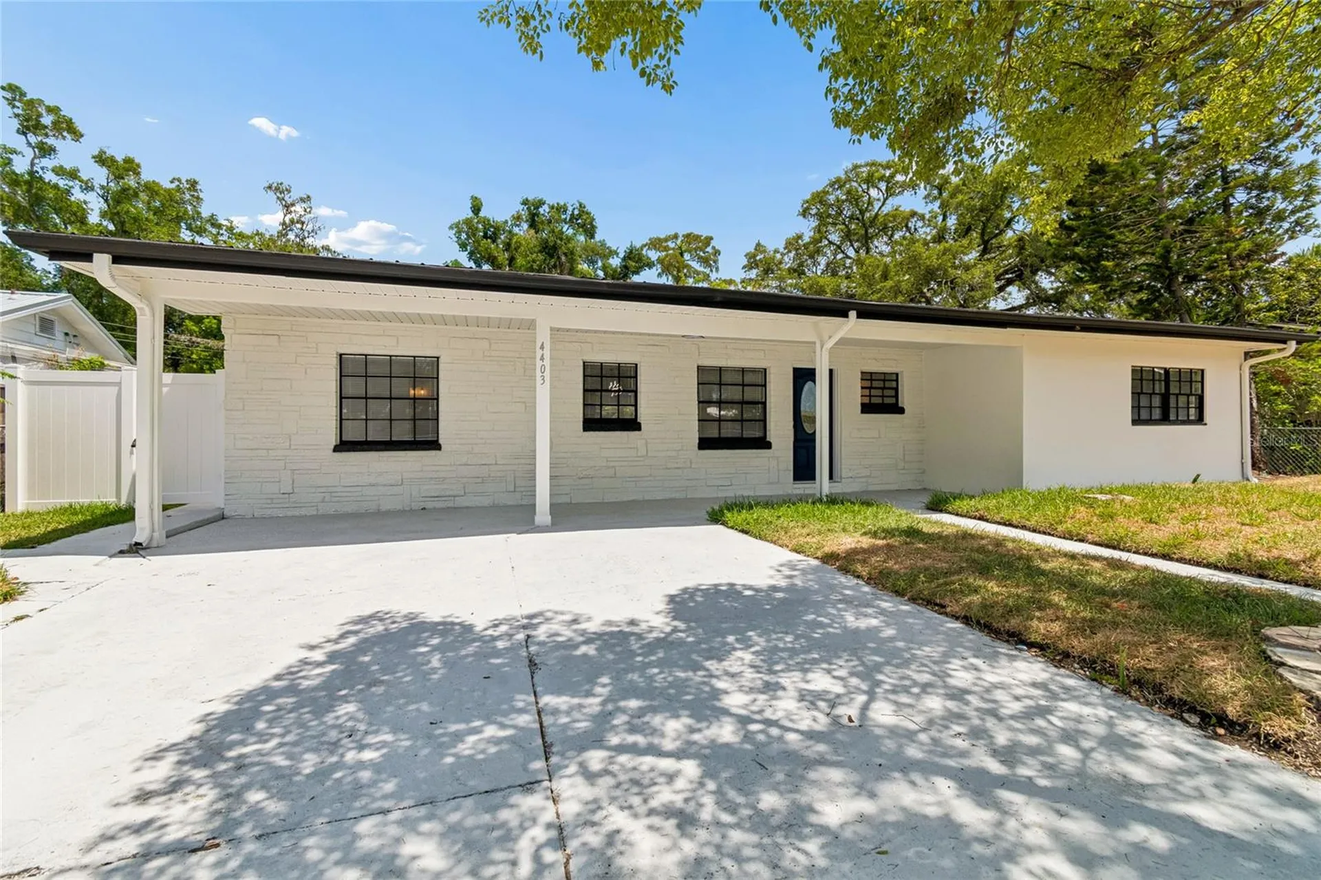 4403 Oakmont Lane Tampa FL 33634