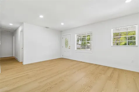 4403 Oakmont Lane Tampa FL 33634