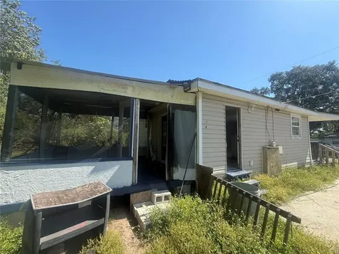 14928 Pinecrest Road Tampa FL 33613