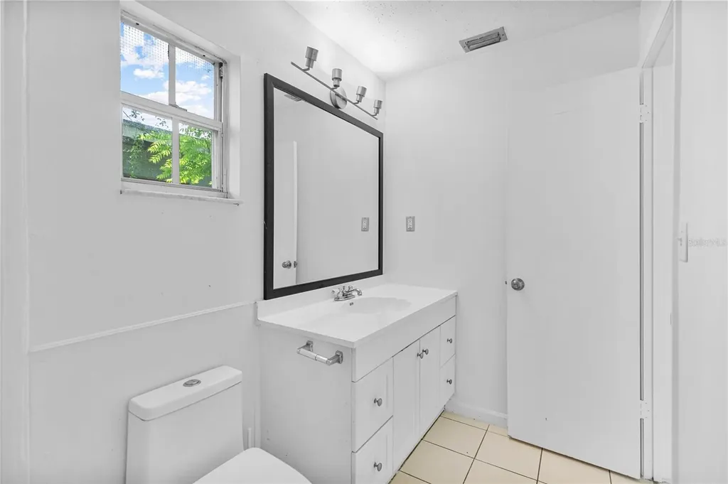 4303 Anderson Road Orlando FL 32812