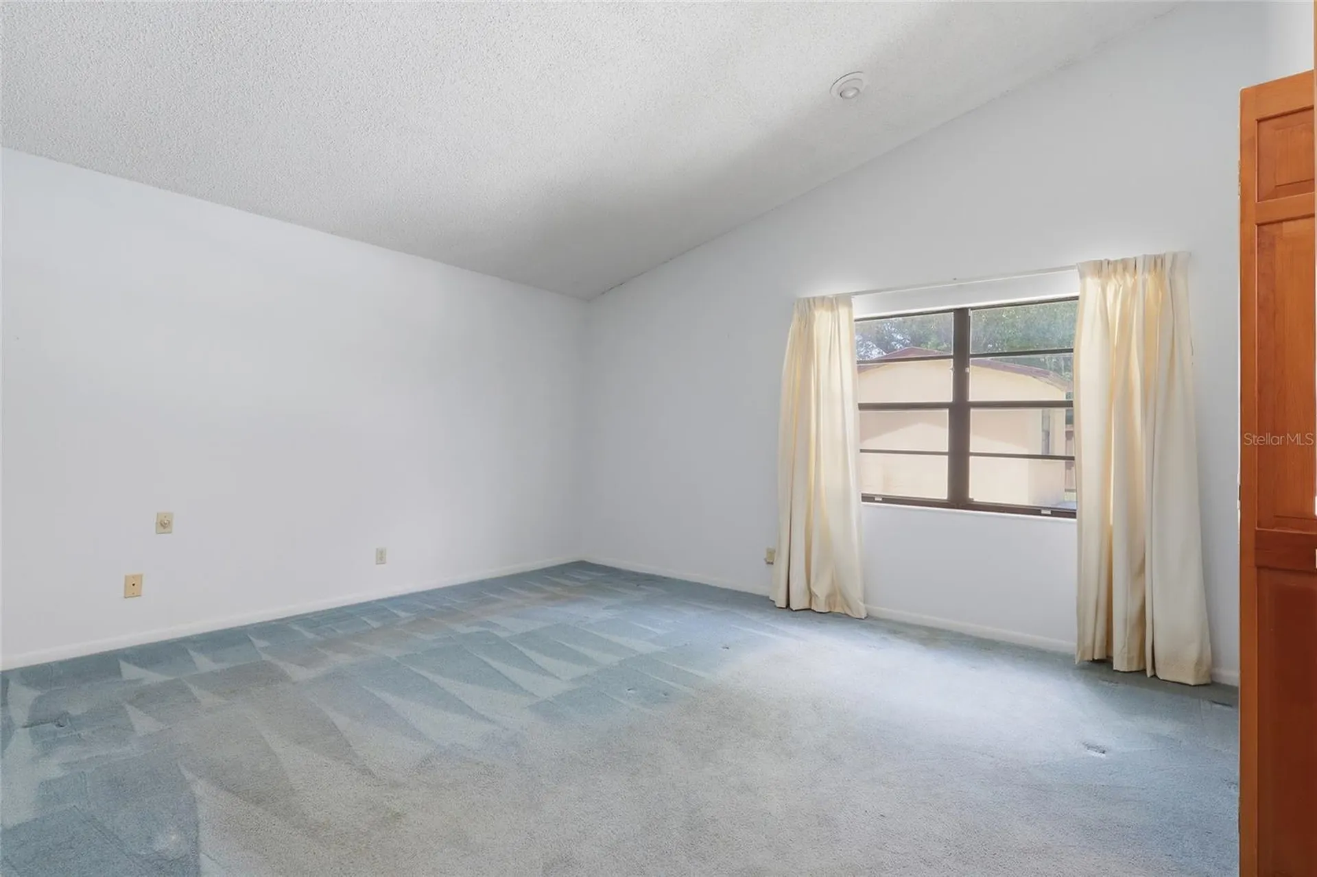 4923 17th Street Zephyrhills FL 33542