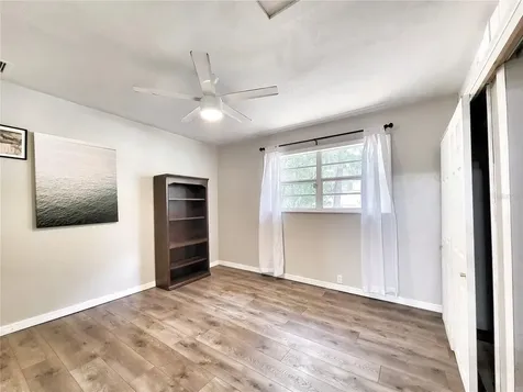 2524 NE 5th Place Gainesville FL 32641