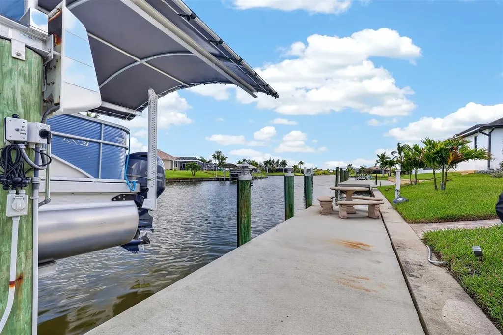 8232 Antwerp Circle Port Charlotte FL 33981