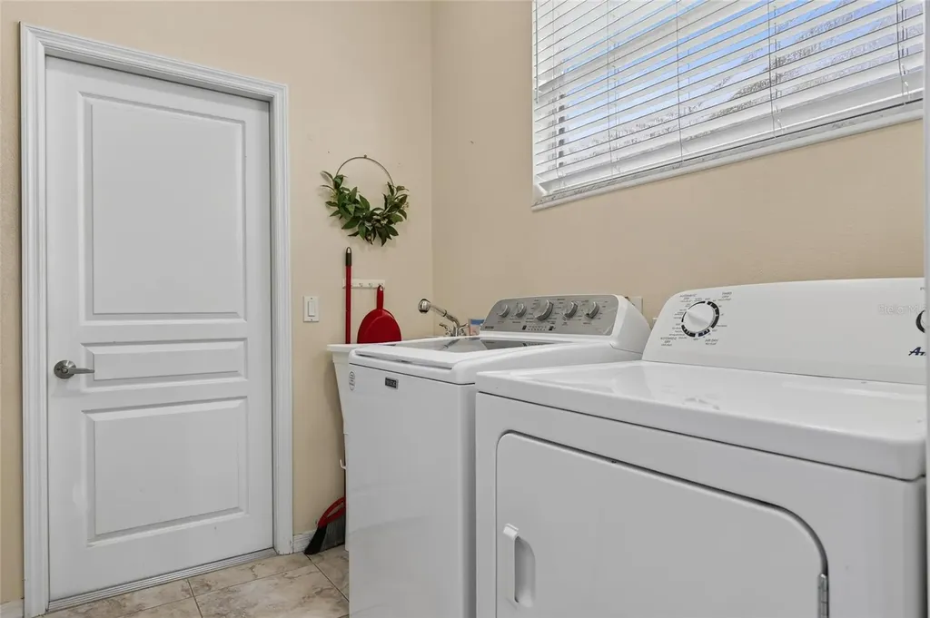 318 Langholm Drive Venice FL 34293