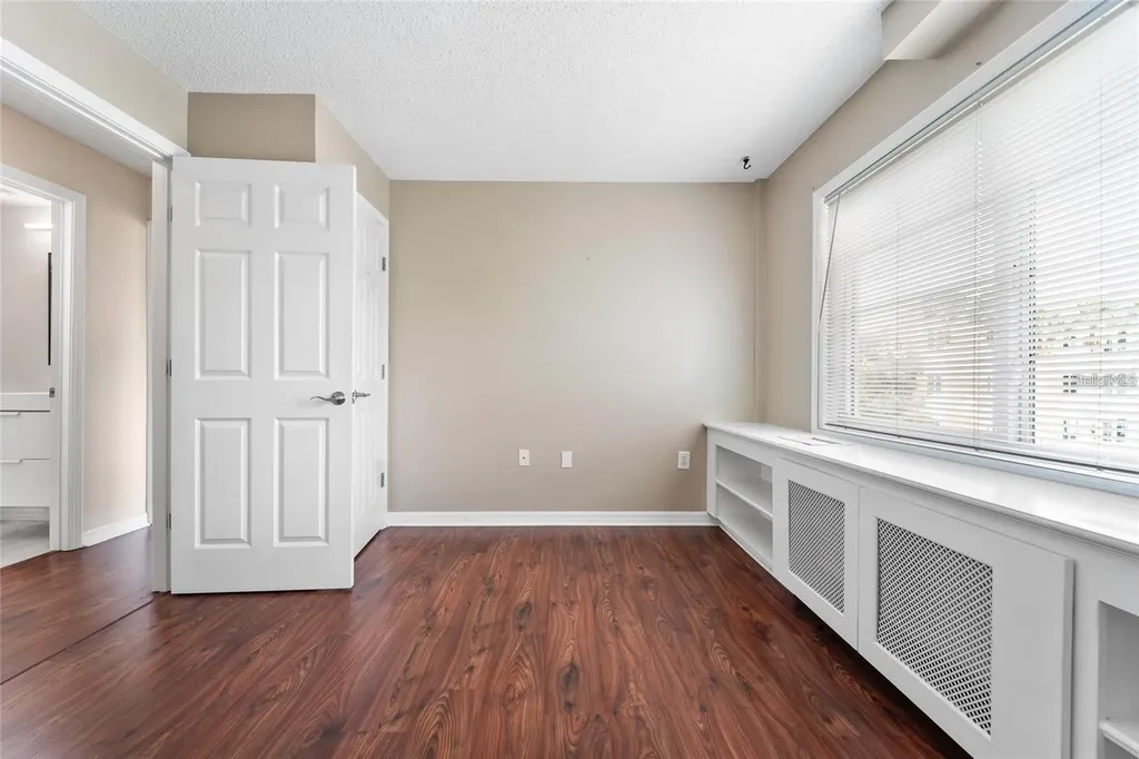 406 S Cedar Avenue Tampa FL 33606