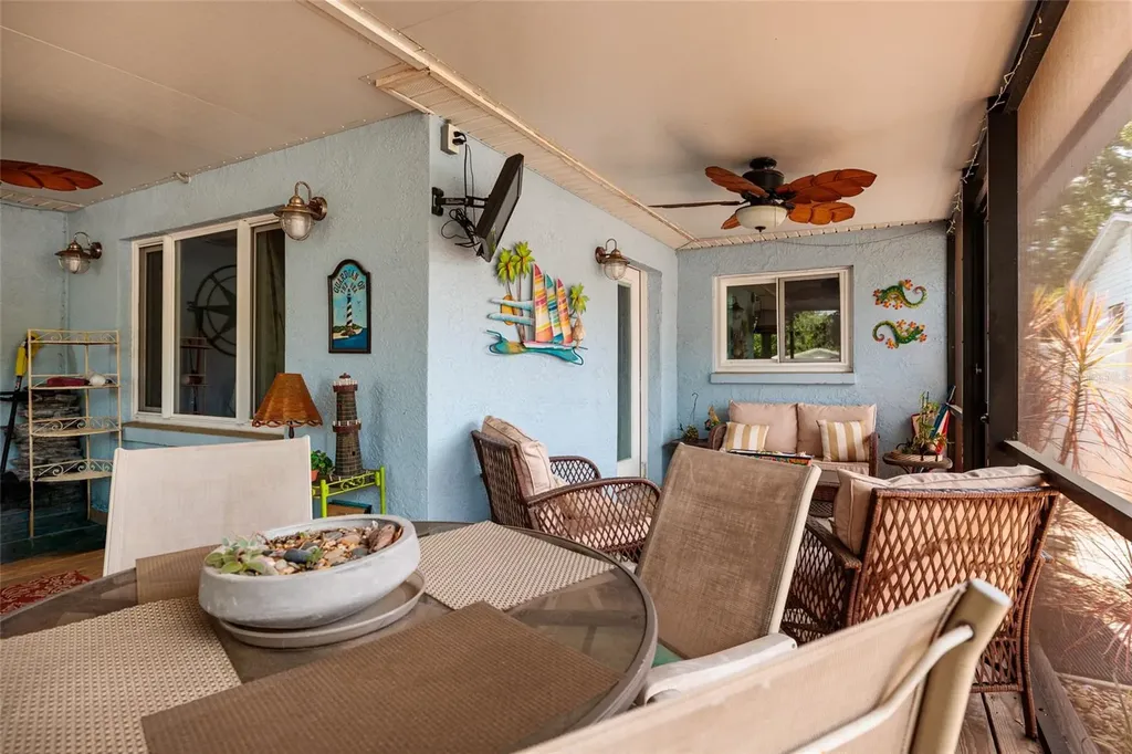 5029 19th Street N St Petersburg FL 33714