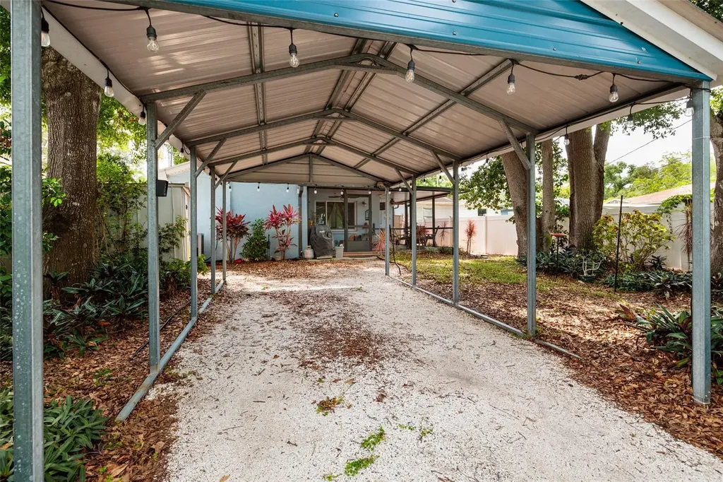5029 19th Street N St Petersburg FL 33714