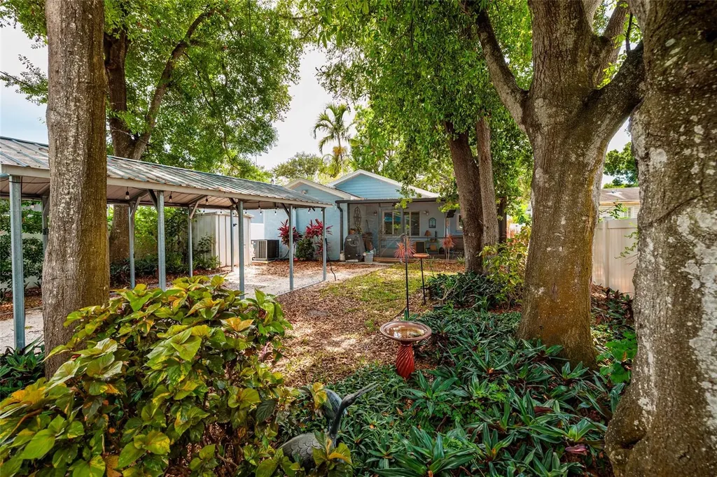 5029 19th Street N St Petersburg FL 33714