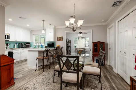 5029 19th Street N St Petersburg FL 33714