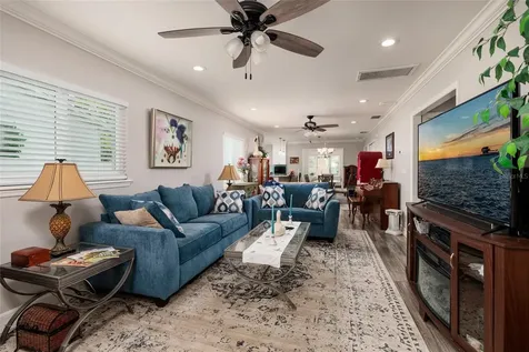 5029 19th Street N St Petersburg FL 33714