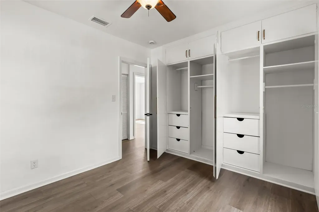 220 Maynard Avenue Orlando FL 32803