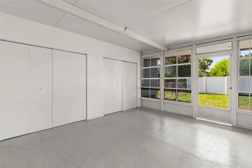 220 Maynard Avenue Orlando FL 32803