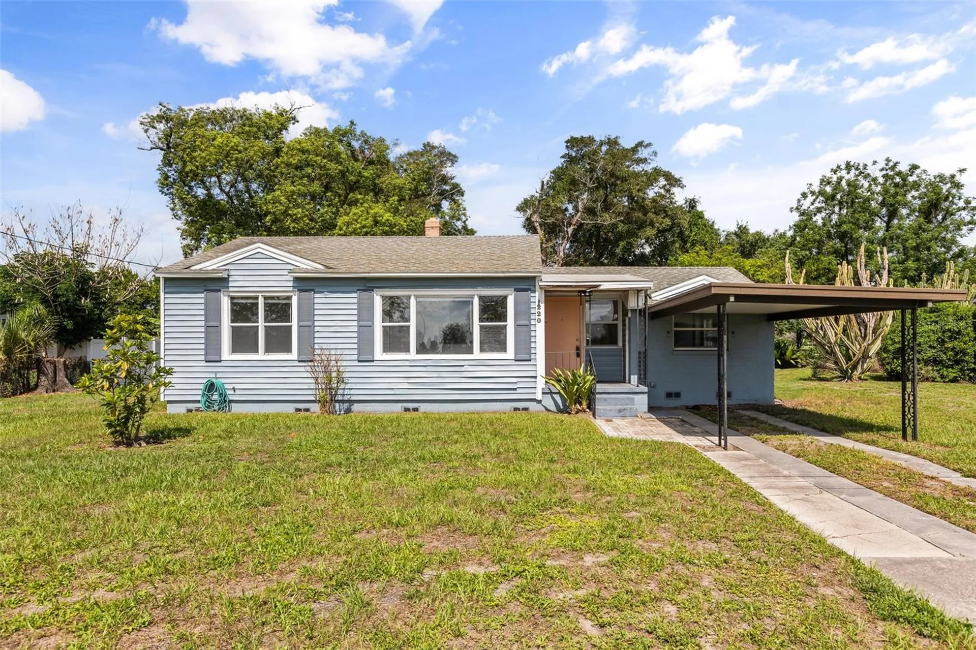 220 Maynard Avenue Orlando FL 32803