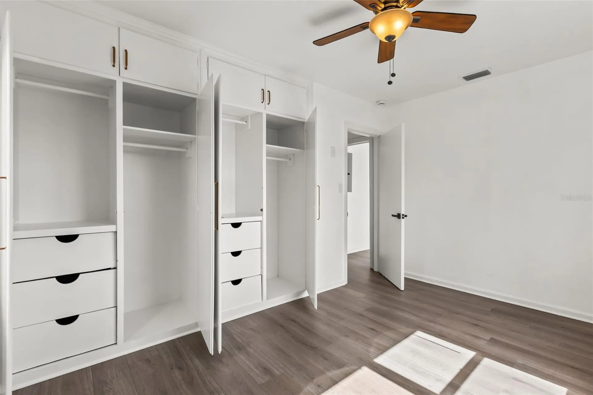 220 Maynard Avenue Orlando FL 32803