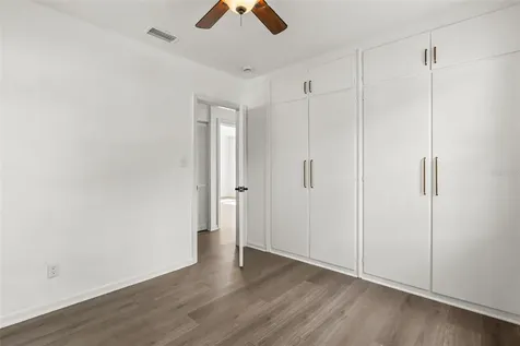 220 Maynard Avenue Orlando FL 32803