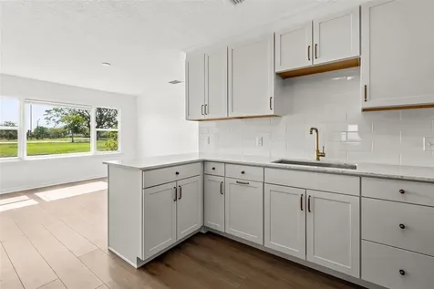 220 Maynard Avenue Orlando FL 32803